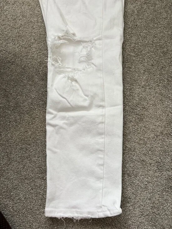 AE Ripped Mom Jean - Picture 6 of 11